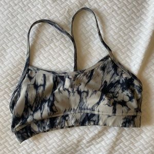 Marble Lululemon Sports Bra sz 4